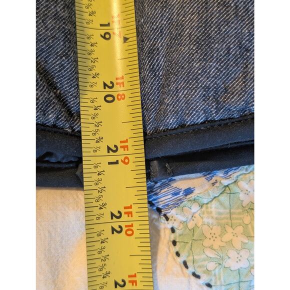 Christopher & Banks Front Zip Puff Denim Look Vest Womens' Size M - Picture 9 of 11